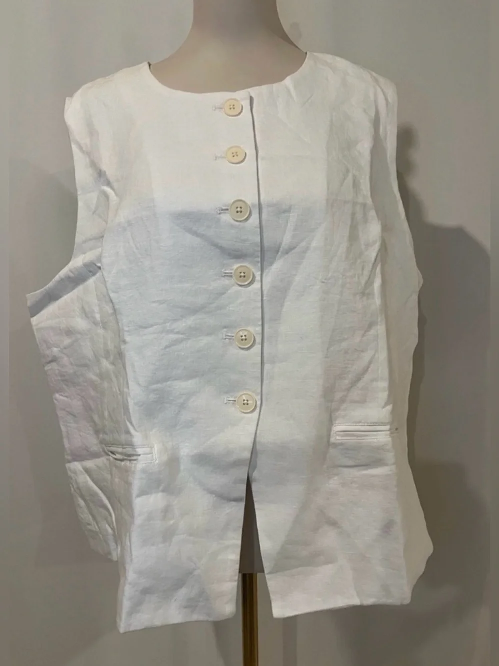 J.Crew Cutaway vest top in linen
